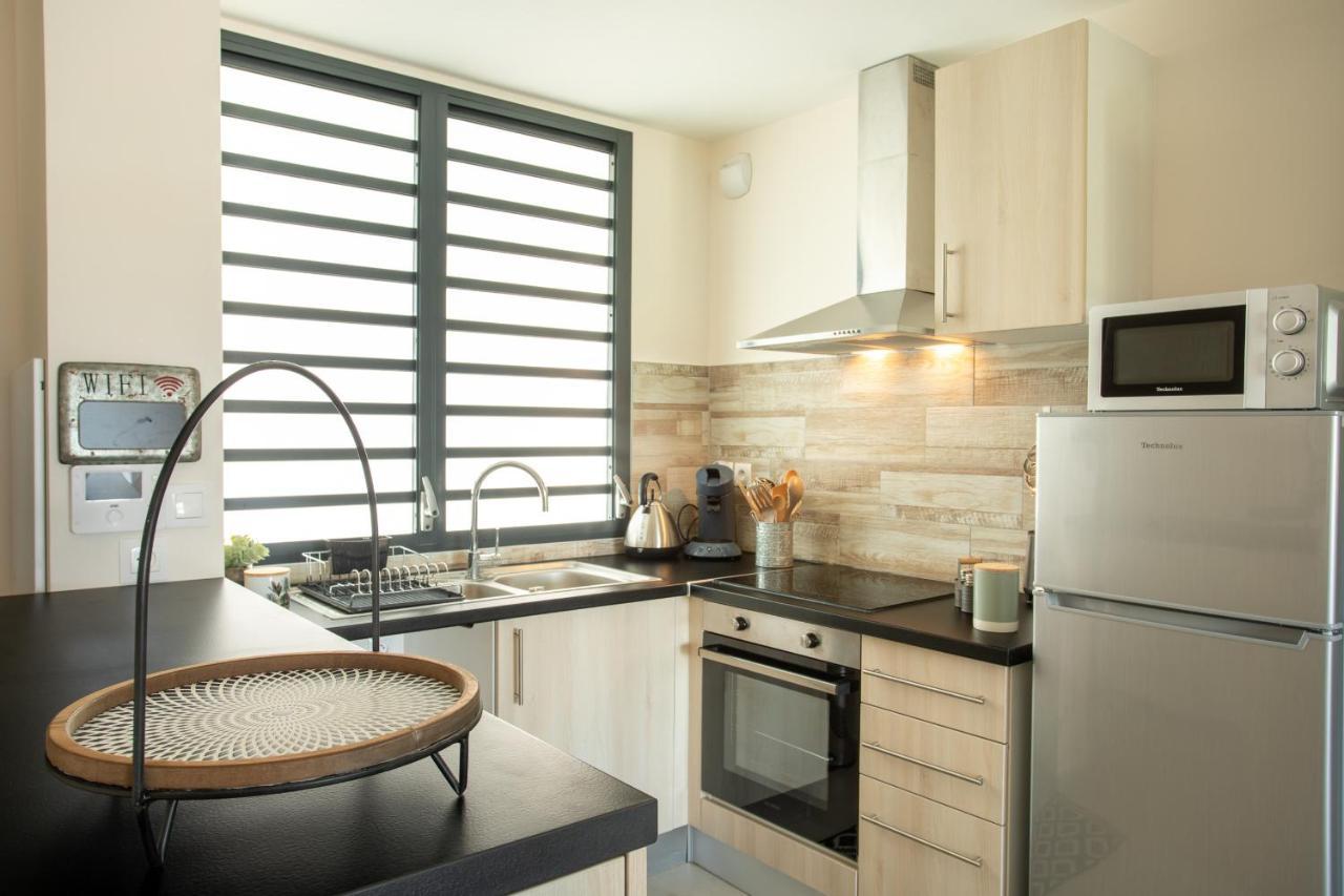 M Safirina Apartment Saint-Paul Luaran gambar